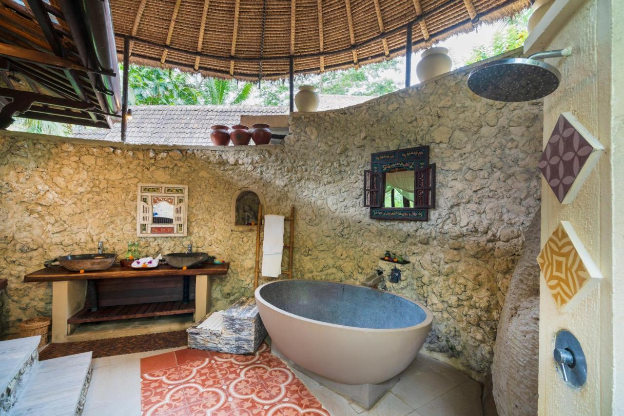 Surya Shanti 4*