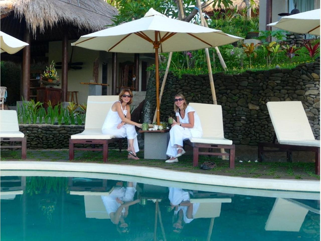 Surya Shanti Sidemen Guest house