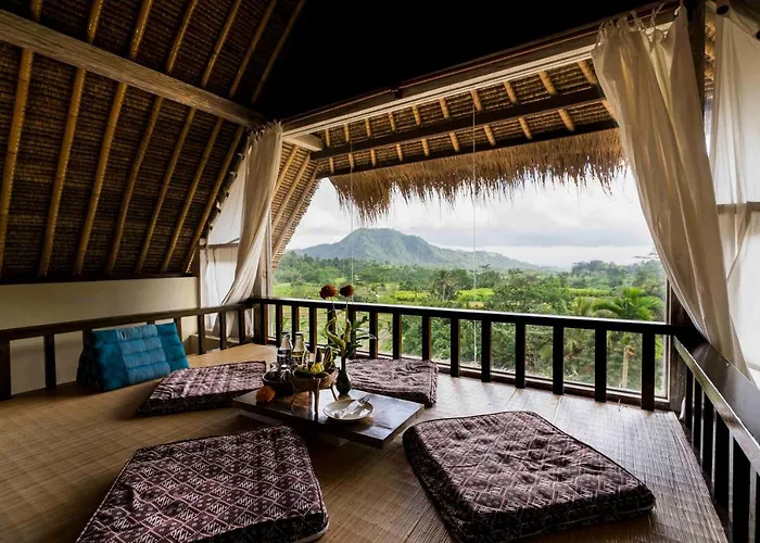 Surya Shanti Villa Sidemen
